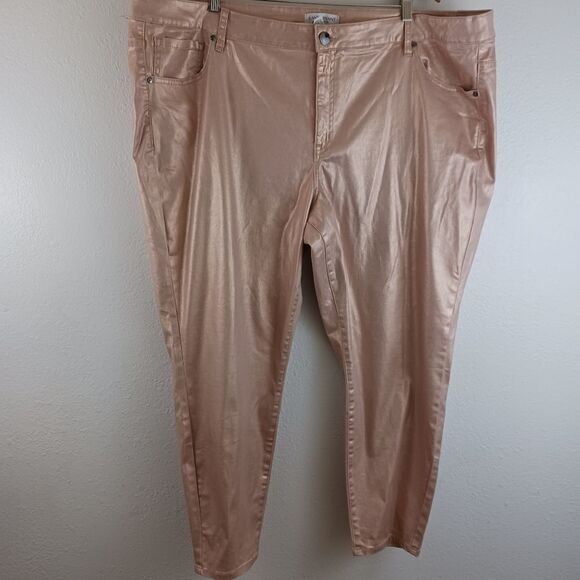 Lane Bryant Mid Rise Super stretch skinny Metallic Rose Gold jeans 28 - Picture 2 of 8